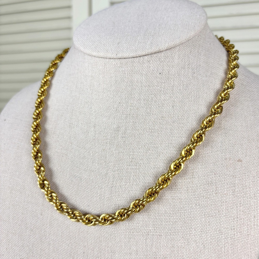 Classic Vintage Gold Tone Necklace 1980s Thick Twisted Rope Chain 18 Inch - Picture 4 of 5